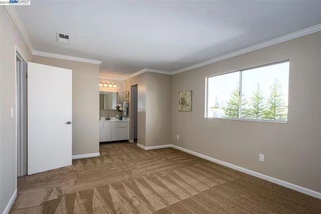 726 Saint Michael Cir Pleasanton, CA 94566 photo 4