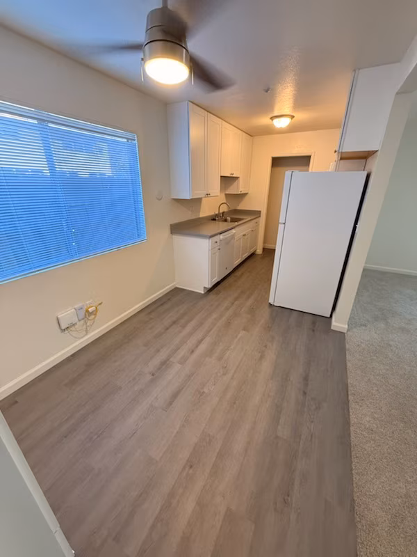 445 S E St Santa Rosa, CA 95404 photo 2
