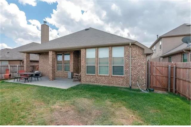 1136 Crest Meadow Dr Haslet, TX 76052 photo 5