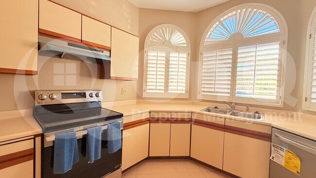11144 E Yucca St Scottsdale, AZ 85259 photo 3