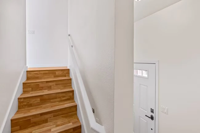 225 Valley Oak Dr Napa, CA 94558 photo 3
