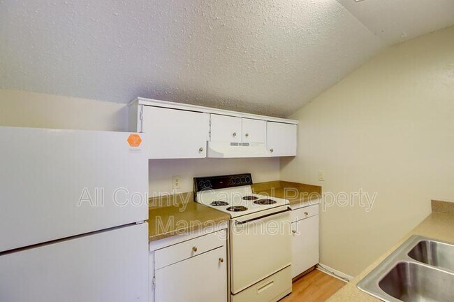 3800 Allegro Lugar St Austin, TX 78749 photo 2