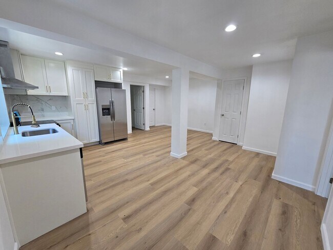 5534 Jefferson Ave Richmond, CA 94804 photo 2