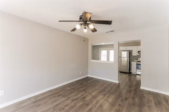 224 Woodgrove St Mesquite, TX 75181 photo 5