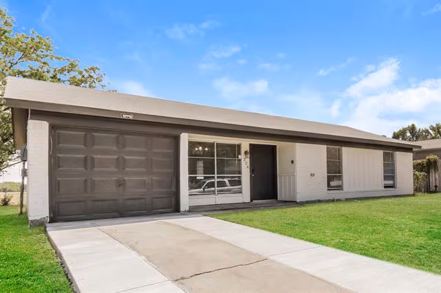 224 Woodgrove St Mesquite, TX 75181 photo 3