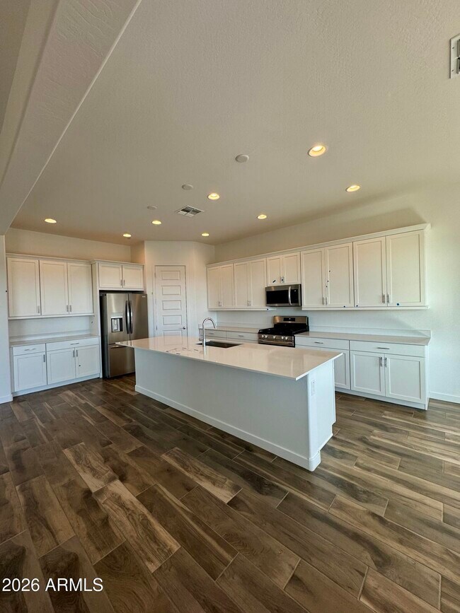 3173 W Peak View Rd Phoenix, AZ 85083 photo 5