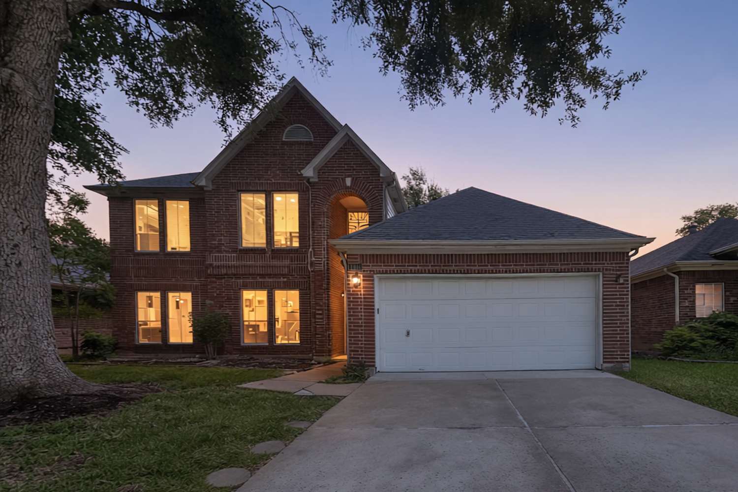 1011 Wentworth Dr photo 4