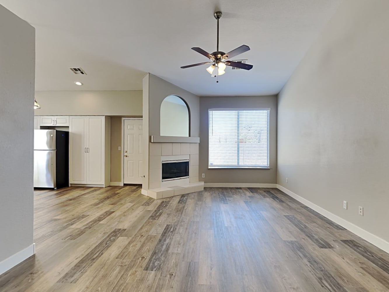 3818 Passionfruit St photo 5