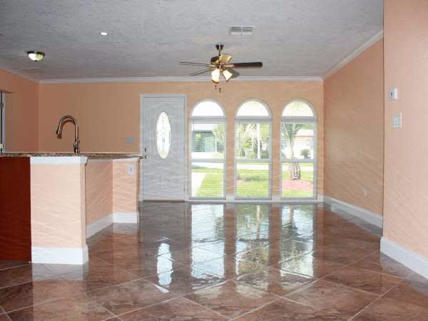 1105 Gerona Ave photo 2