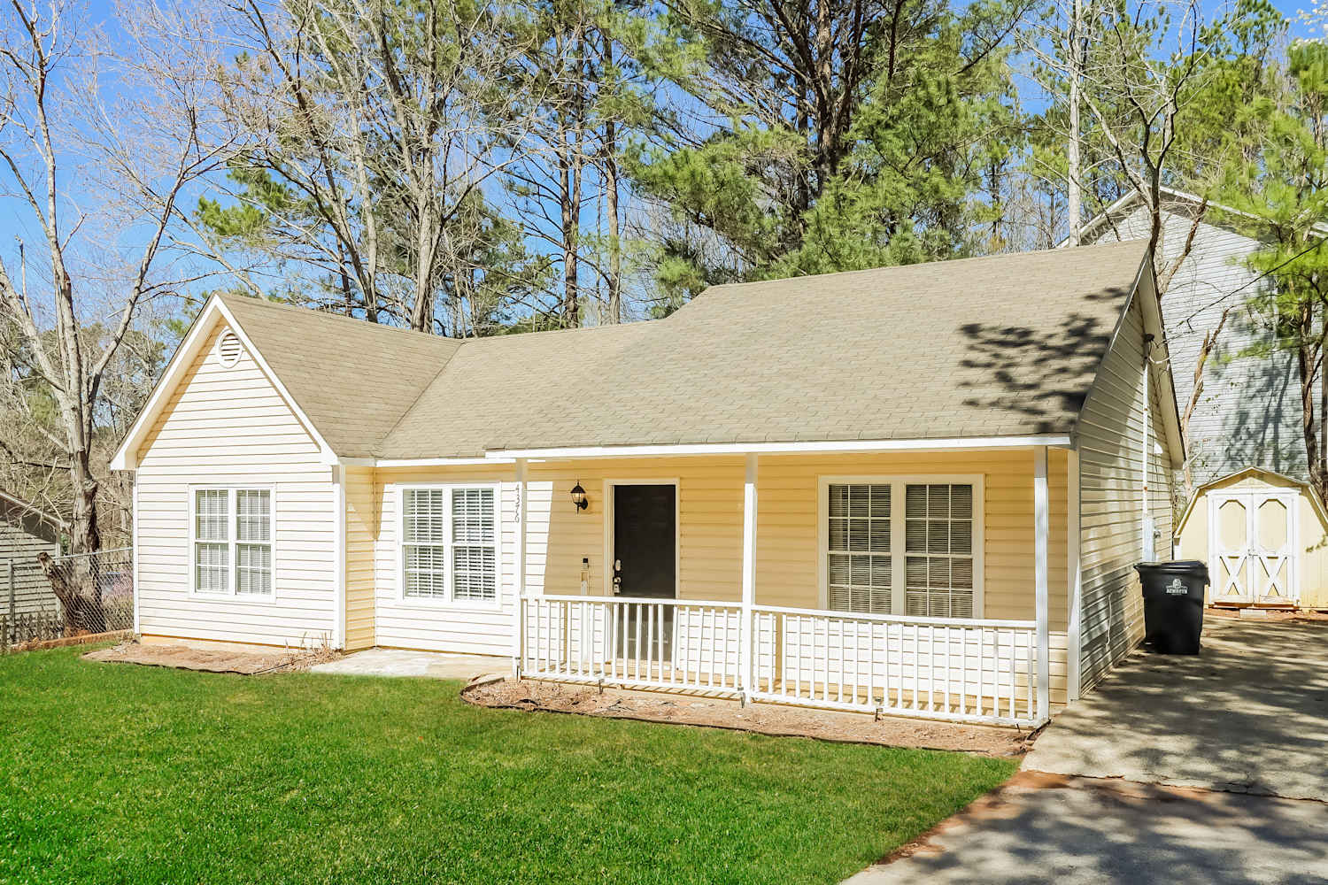 4376 Mitchell Hill Dr photo 3