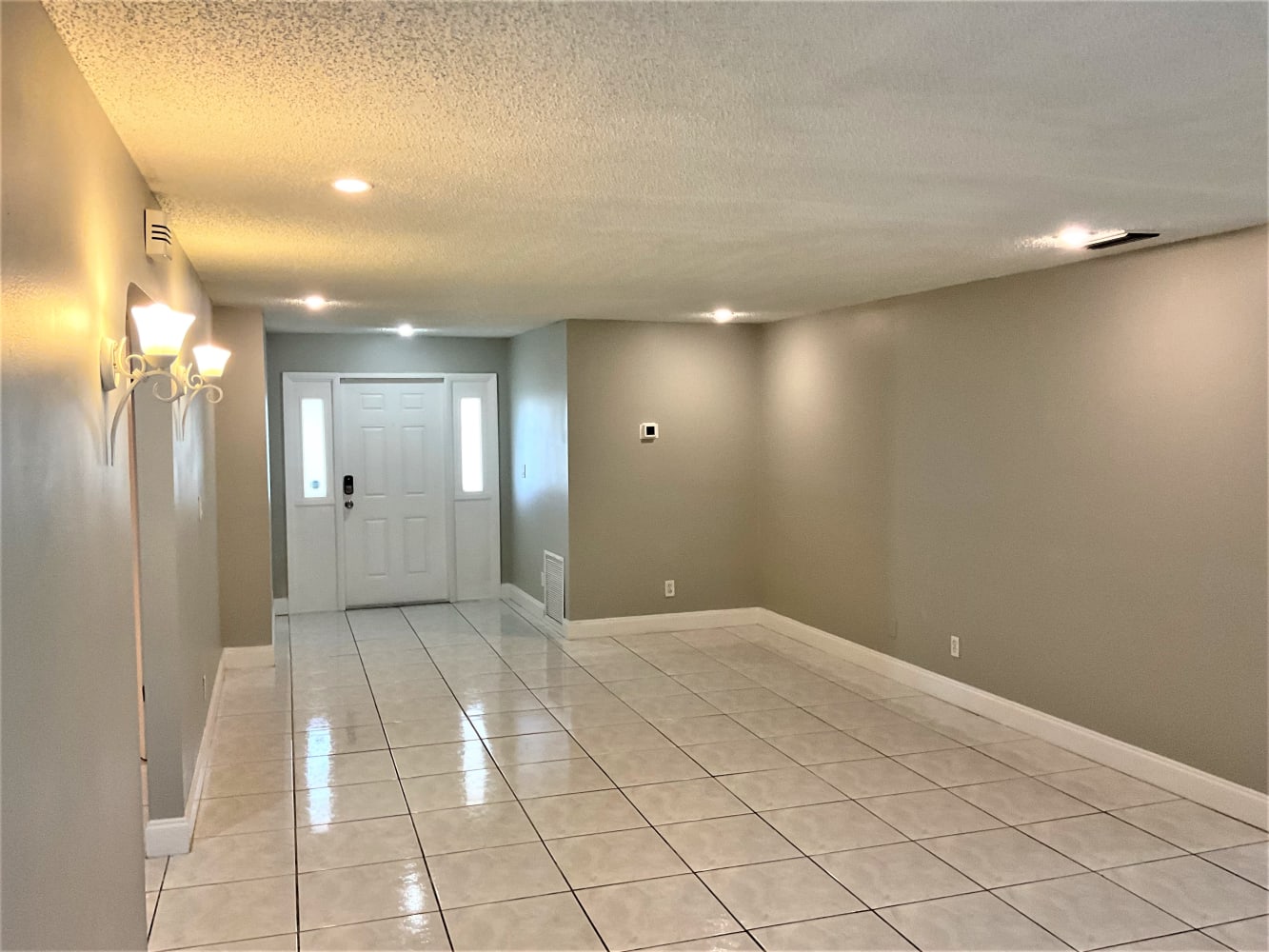 11600 NW 27th Ct photo 3