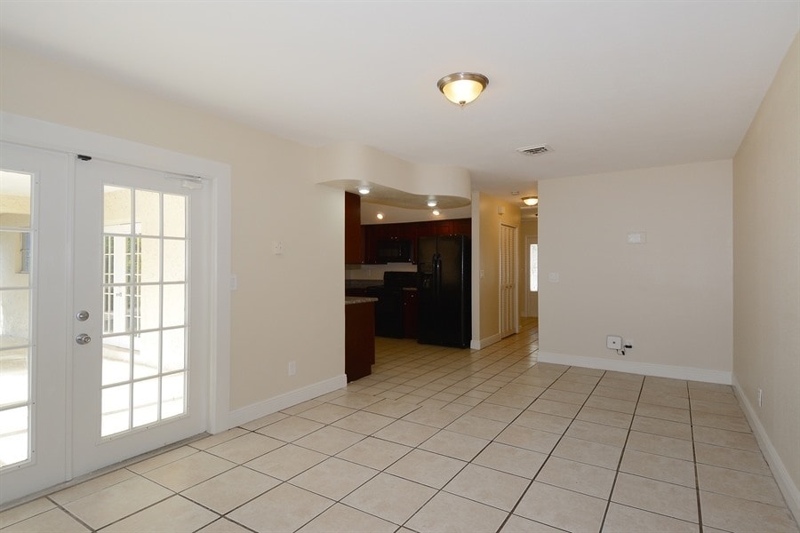 119 Ponce de Leon St photo 5