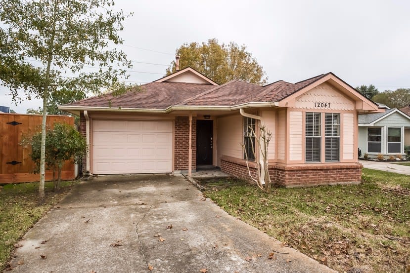 12047 Westwold Dr photo 2