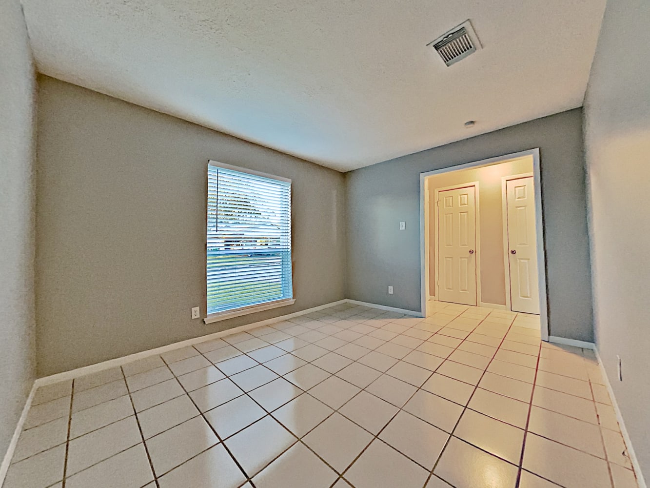 1218 Epsilon St photo 4