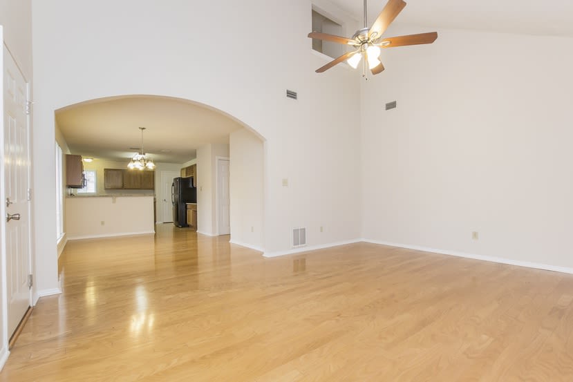 1257 Moorfield Trce NW photo 5