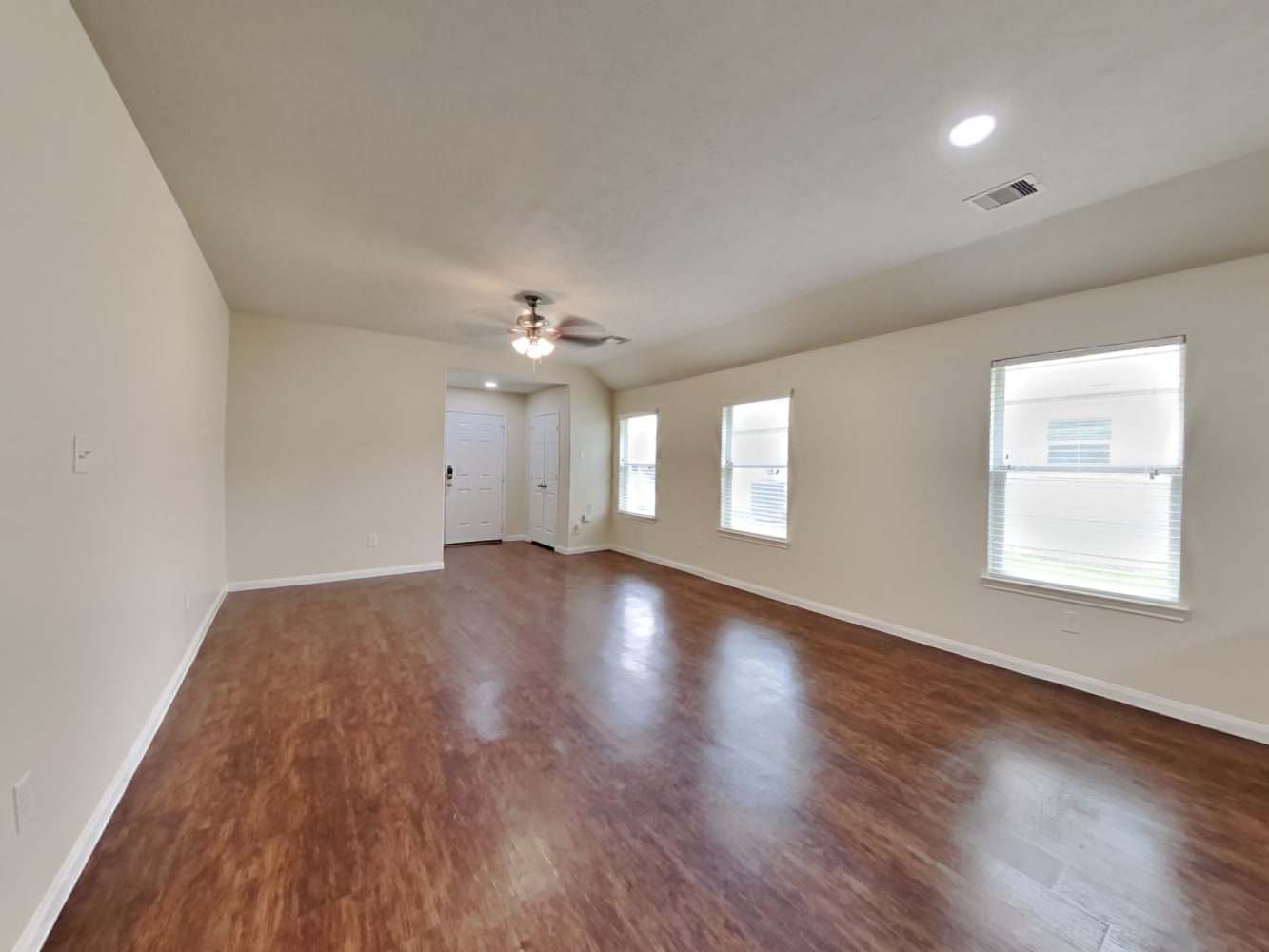 12623 Mountain Daisy Rd photo 3
