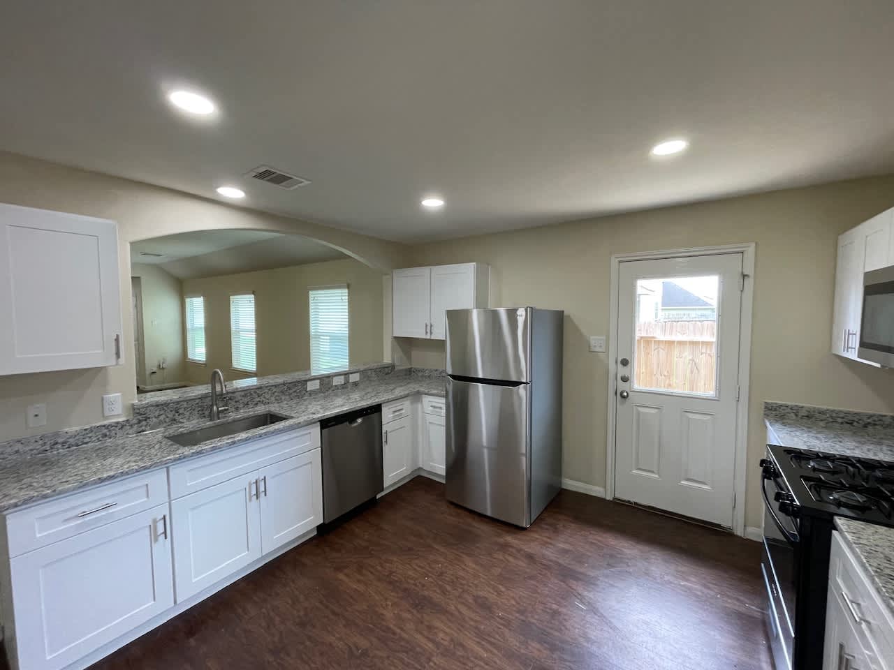 12623 Mountain Daisy Rd photo 4