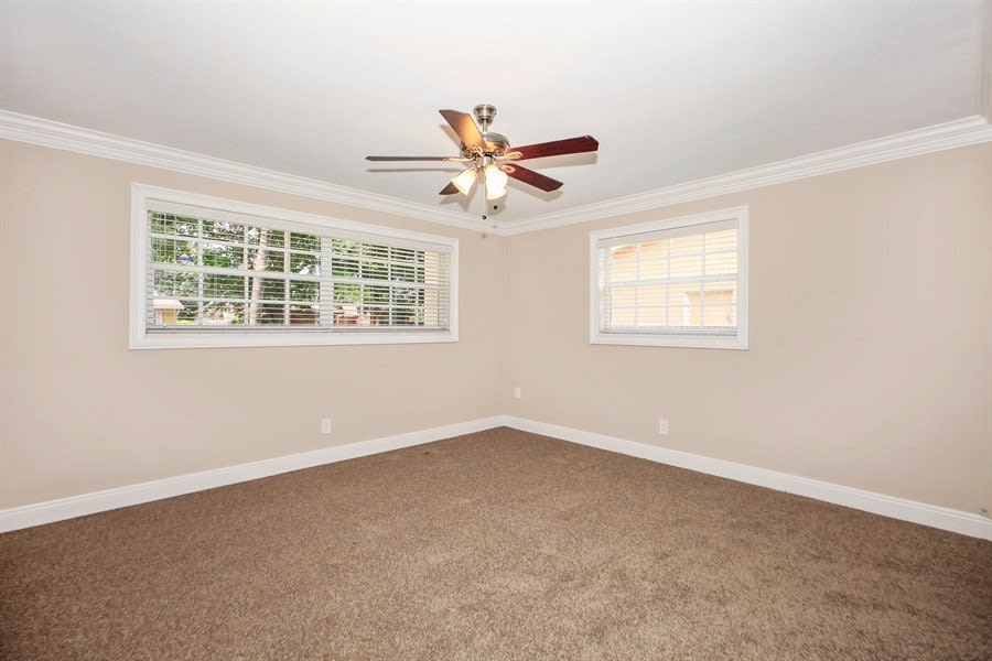 200 SW 65th Way photo 5