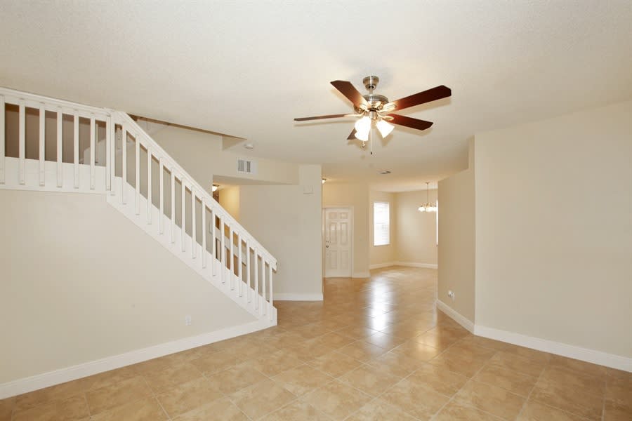 2170 NW 185th Way photo 3
