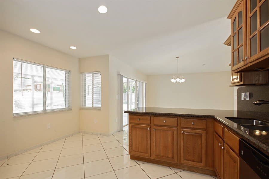 16440 SW 144th Ave photo 5