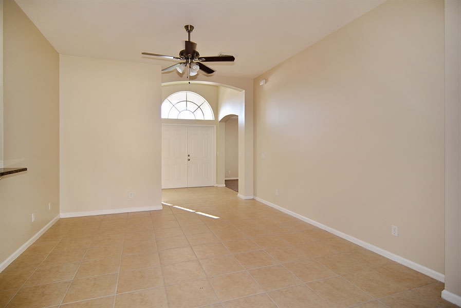2317 SW Fern Cir photo 4