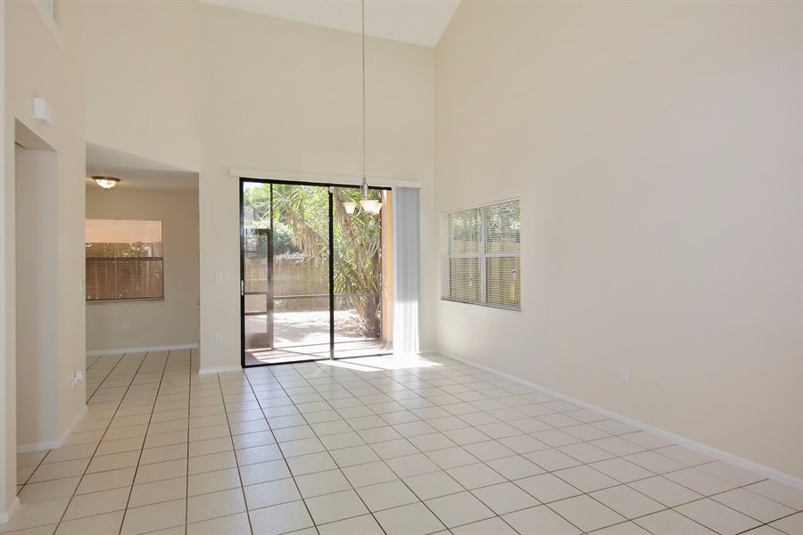 6998 Dearborn Pl photo 4