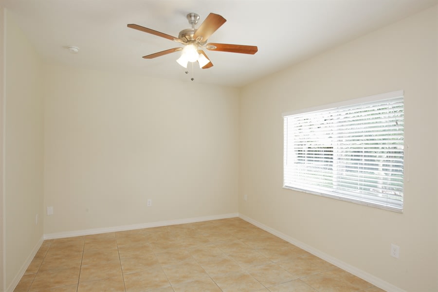 4633 SW 164th Ct photo 5