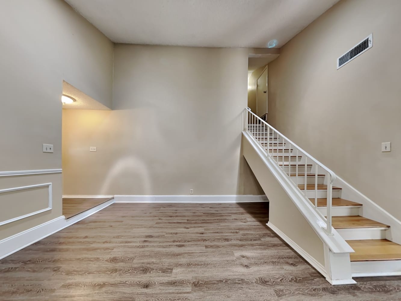 1304 Brookmeadow Ct photo 4