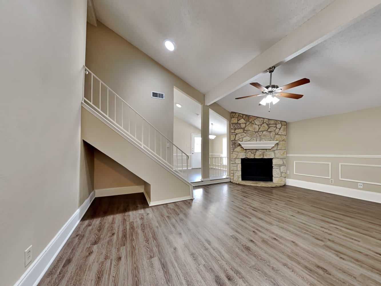 1304 Brookmeadow Ct photo 5