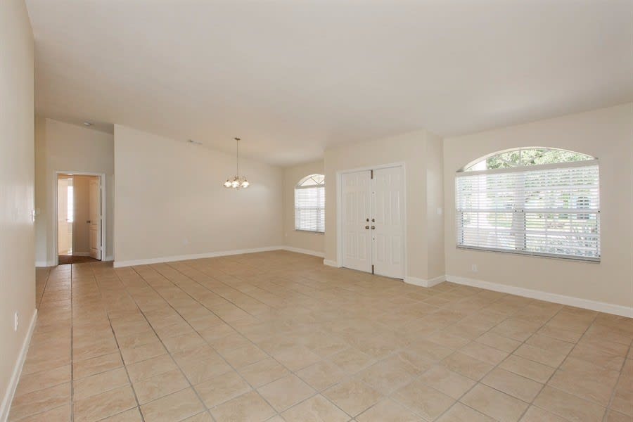 18168 SW 151st Ave photo 2