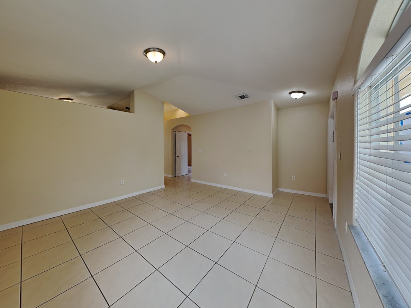 10088 NW 126th Ter photo 4