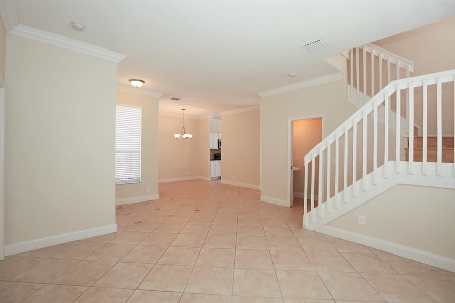 16229 SW 26th St photo 2