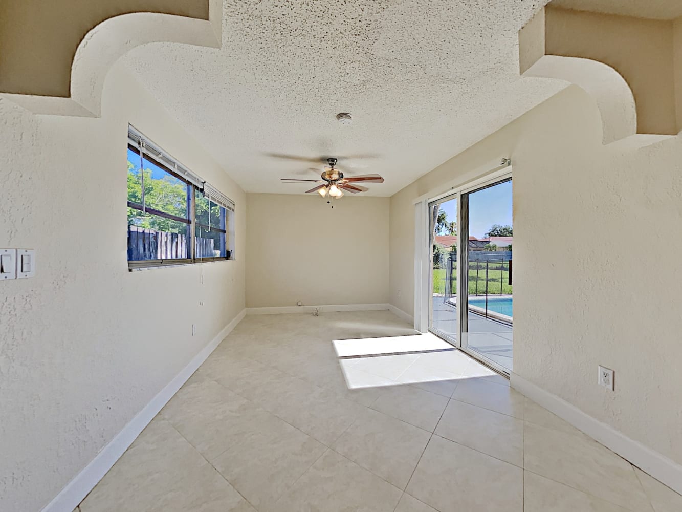 9558 NW 19th Pl photo 4