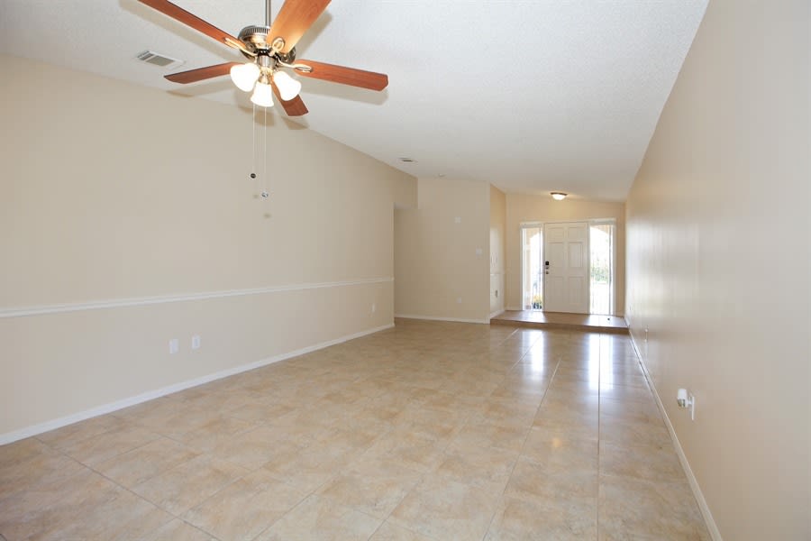14650 SW 169th Ter photo 2