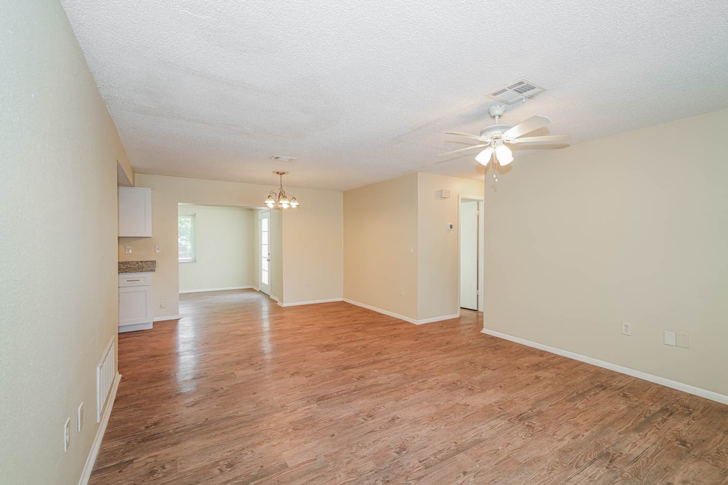 1309 Castleworks Ln photo 4