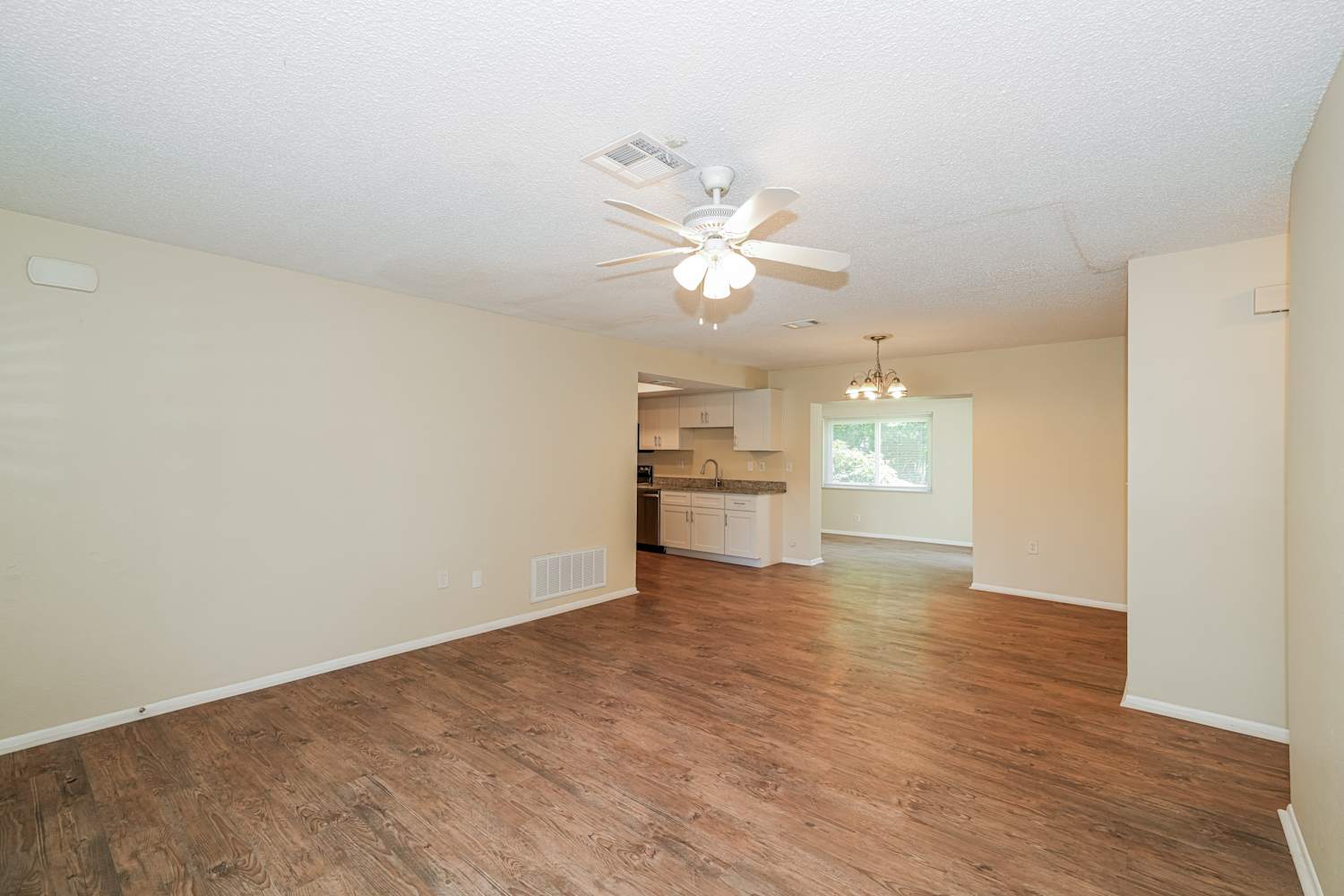 1309 Castleworks Ln photo 5