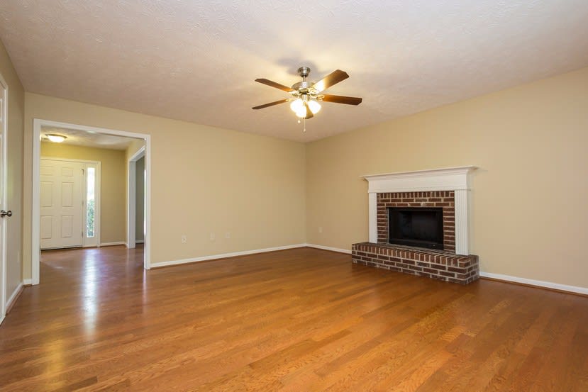 1311 Webb Farm Ln photo 5