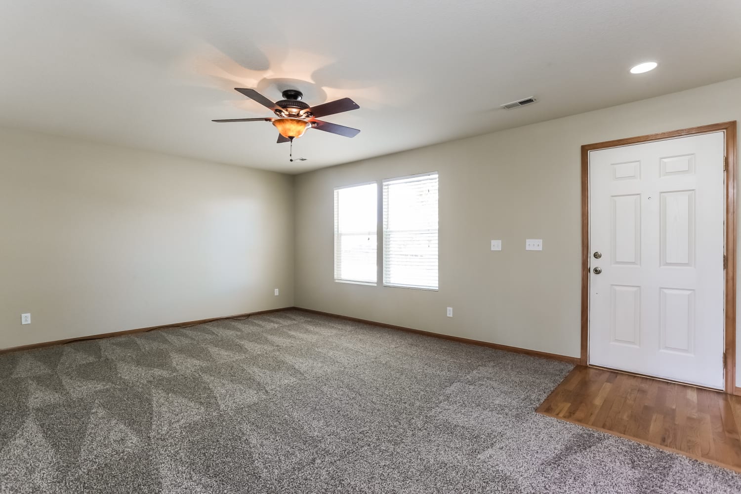 1320 Bluebird St photo 3
