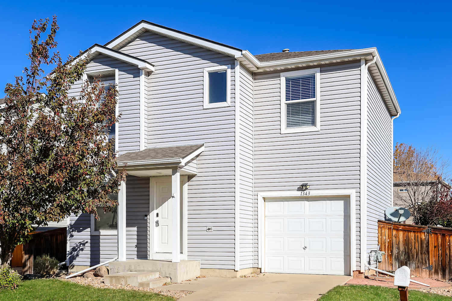 1343 Flycatcher Ave photo 4