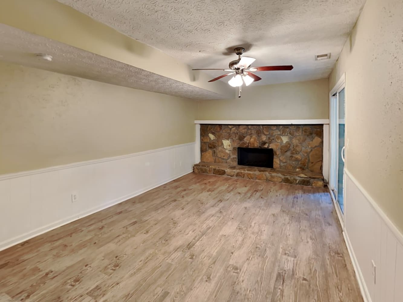 1393 Mountain Overlook Ct photo 5
