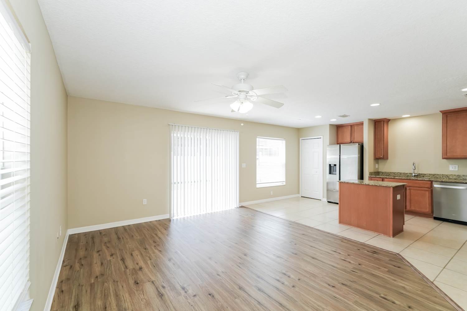 3328 Thistledown Ln photo 4