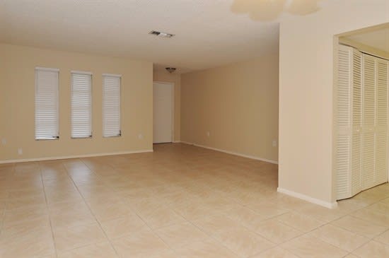 5308 Angeles Ave photo 3