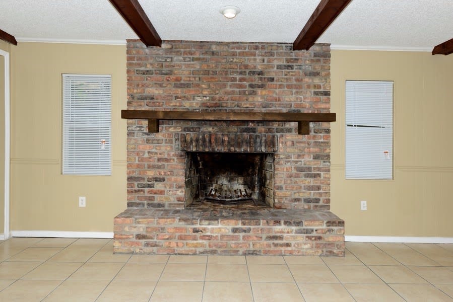 2806 Witley Ave photo 4