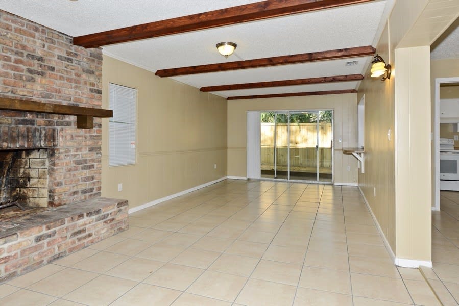 2806 Witley Ave photo 5