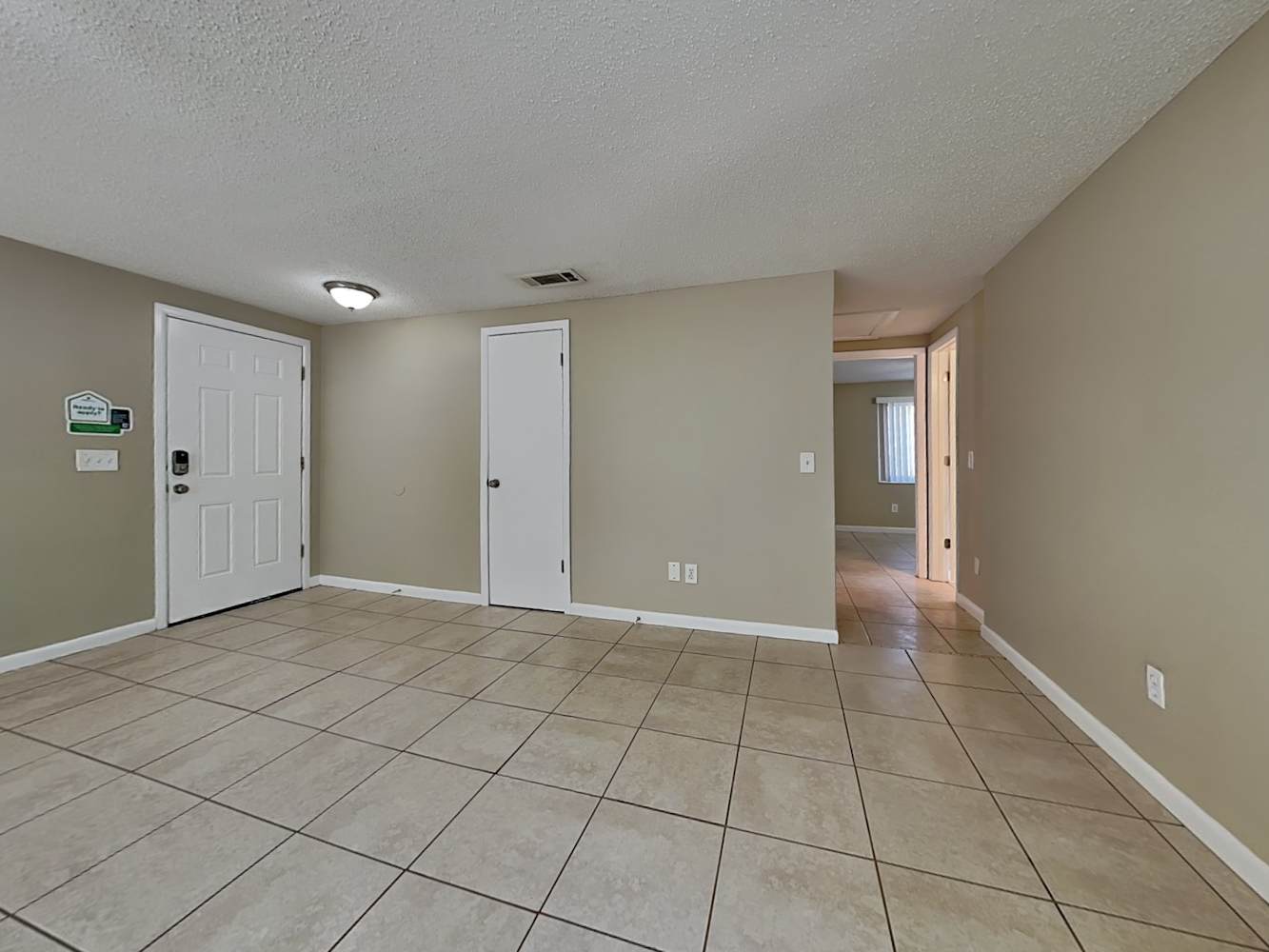 2818 W Shelton Ave photo 4