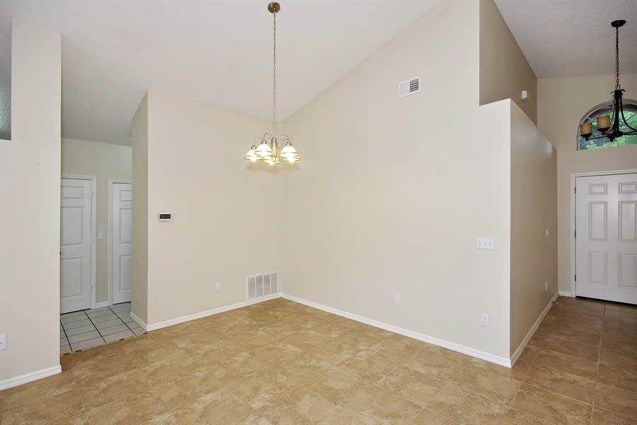 5583 Elizabeth Rose Sq photo 3
