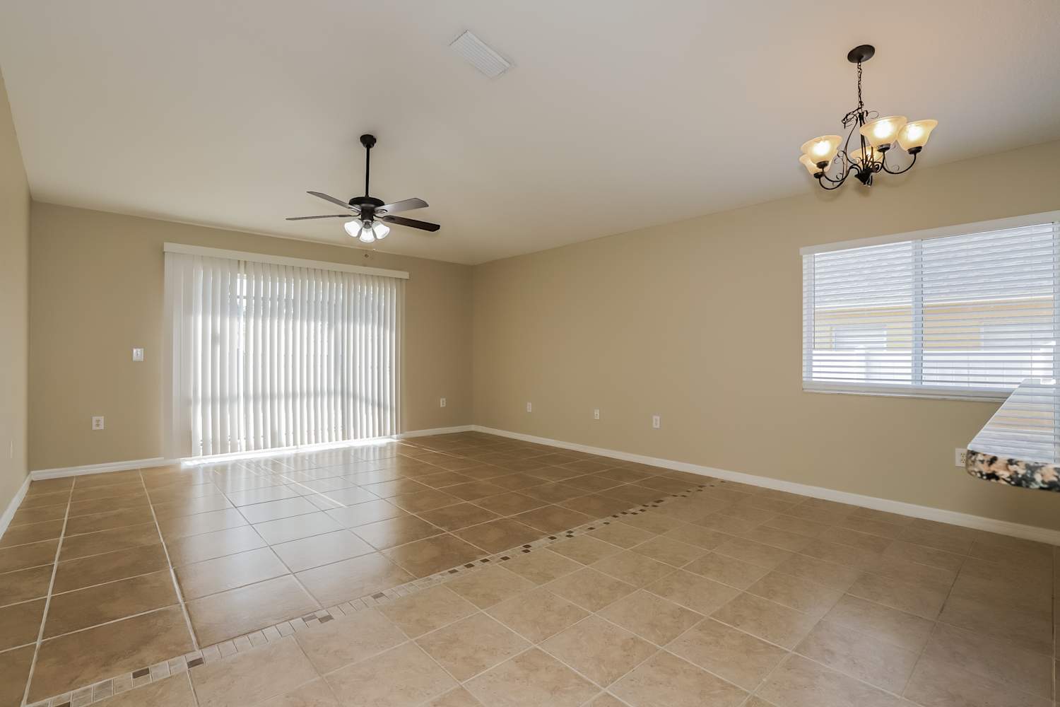 2618 Buckhorn Preserve Blvd photo 4