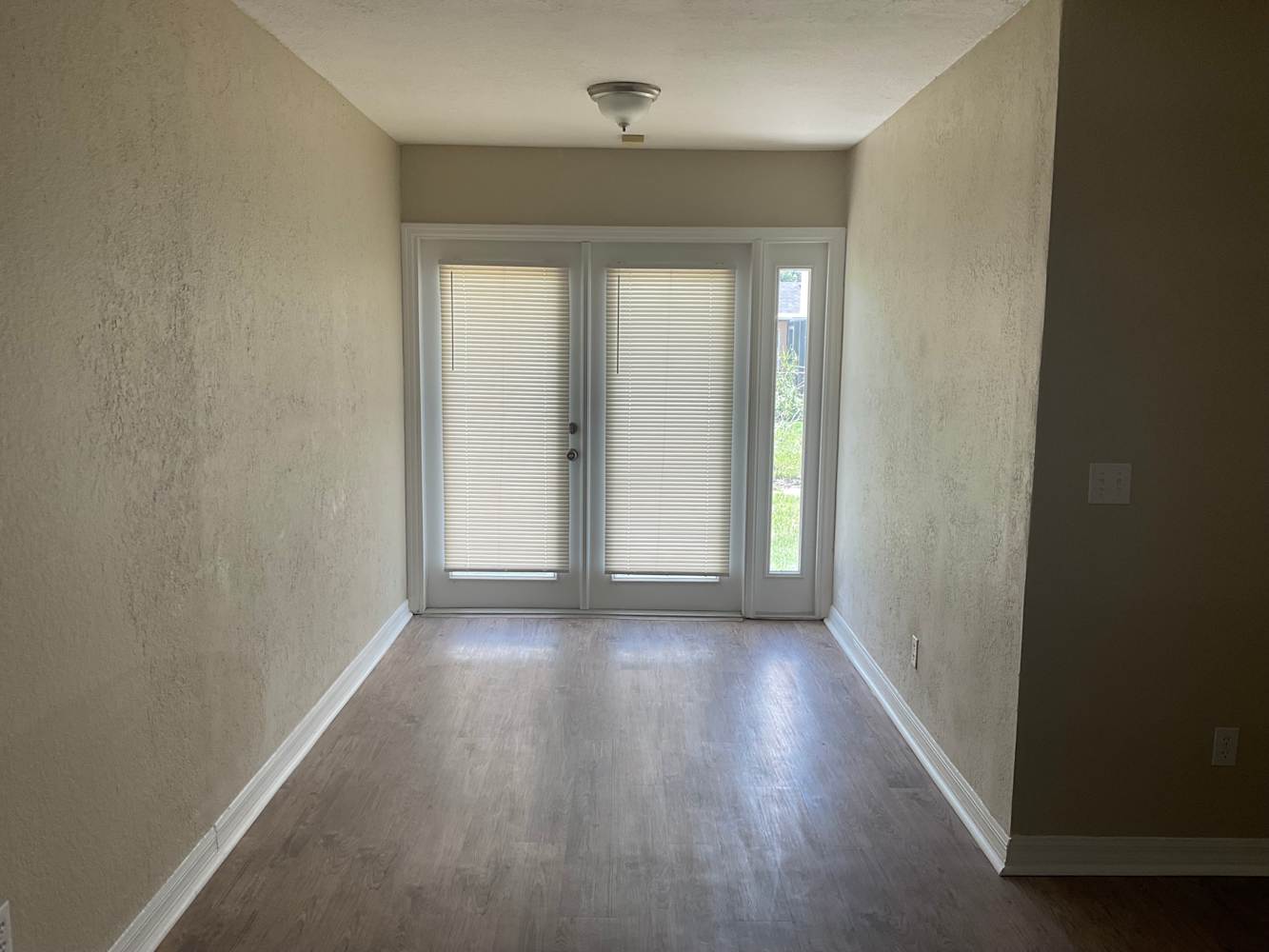 172 Madalyn Ct photo 3