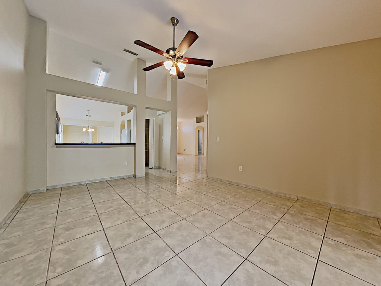 1813 Snaresbrook Way photo 3