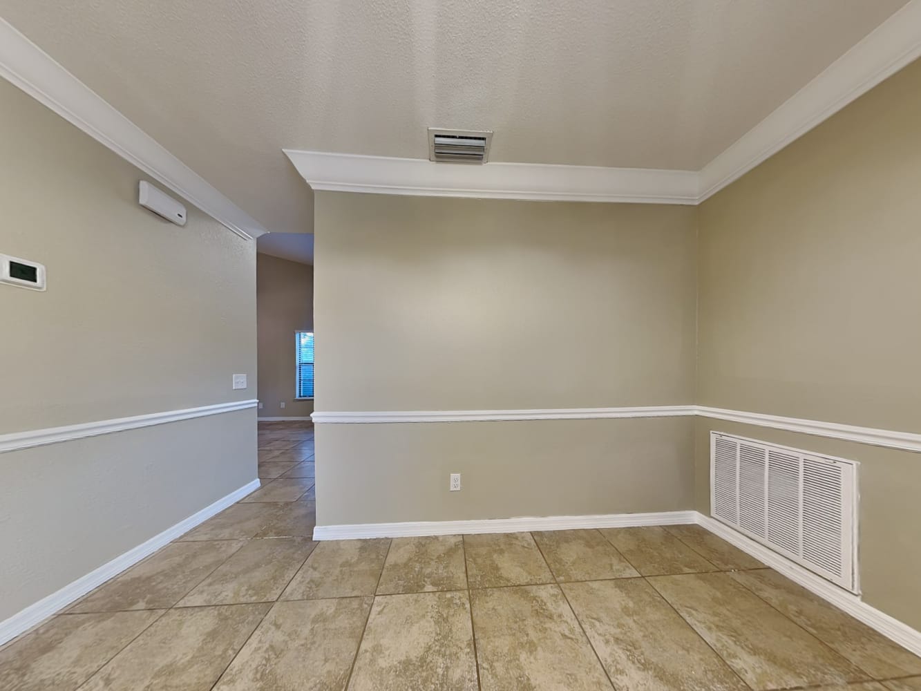 2255 Harbor Pointe Pl photo 4
